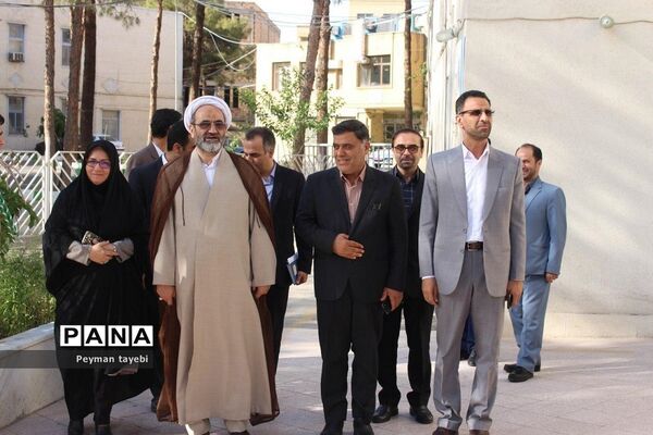 آئین تجلیل از معلمان نمونه استان سمنان-۲