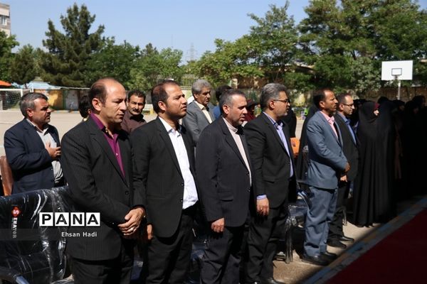 افتتاح اولین زمین چمن مصنوعی آموزش پروش خراسان رضوی ویژه دانش‌آموزان دختر