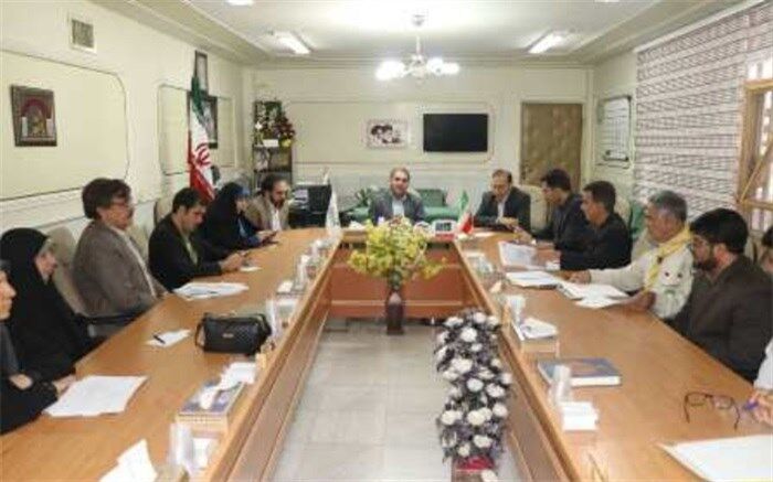 سازمان دانش آموزی ظرفیتی بسیار خوب برای ساماندهی لباس فرم مدارس و سرویس دانش آموزان است