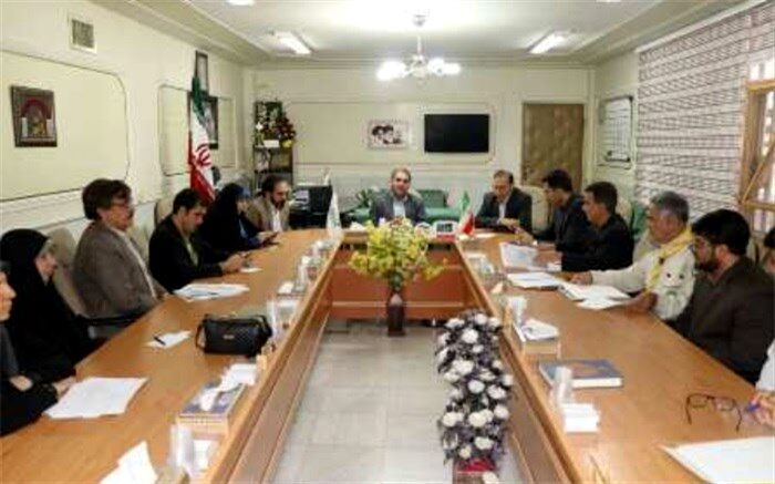 سازمان دانش آموزی ظرفیتی بسیار خوب برای ساماندهی لباس فرم مدارس و سرویس دانش آموزان است