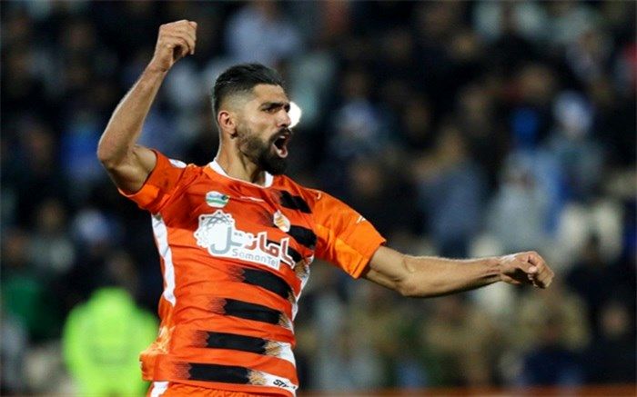 پاتک فرهاد مجیدی به پرسپولیس؛ خرید مورد نظر برانکو استقلالی می‌شود