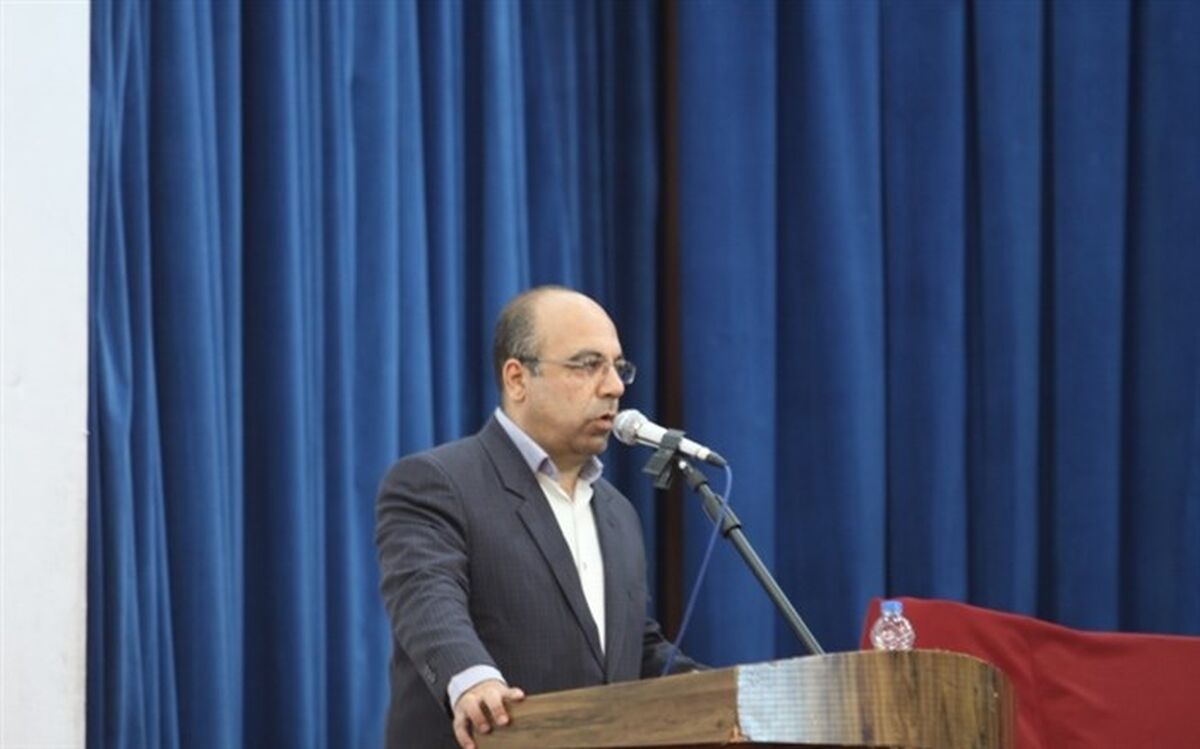 معلمان، دانش آموزان را مطالبه گر تربیت کنند