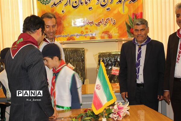 حضور رئیس آموزش و پرورش پیربکران در سازمان دانش آموزی اصفهان