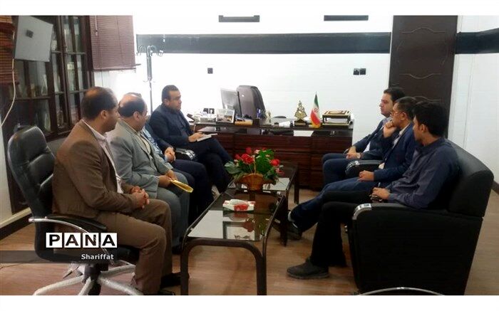 بازدید مدیرکل نوسازی، توسعه و تجهیز مدارس استان از مدارس کانکسی شهرستان رامشیر