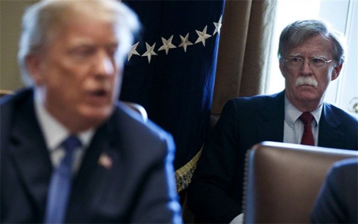 ترامپ پلیس خوب بازی بولتون است یا مخالف جنگ؟