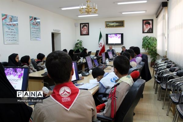 بیستمین سالروز تاسیس سازمان دانش‌آموزی در خراسان جنوبی