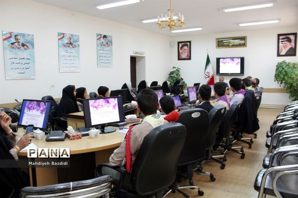 بیستمین سالروز تاسیس سازمان دانش‌آموزی در خراسان جنوبی