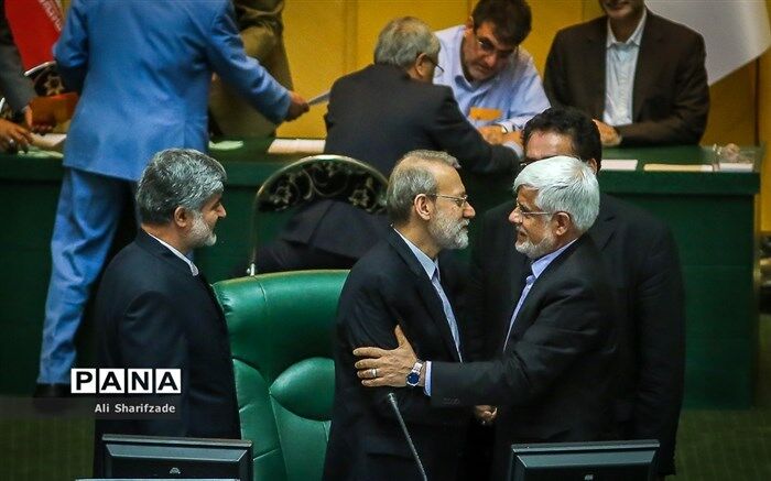 عارف رسما رقیب لاریجانی شد