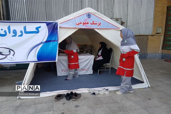 کاروان سلامت جمعیت هلال احمر پاکدشت در روستای قرمز تپه