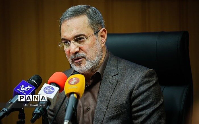 بطحایی: باید از اخذ وجوه اضافی در مدارس غیر دولتی تحت هر عنوانی جلوگیری شود