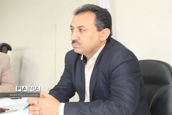 جلسه کار گروه استانی لباس فرم دانش آموزی استان بوشهر