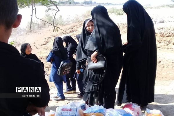 ارسال و توزیع کمک‌های کارشناس مسئول اموربانوان آموزش و پرورش خوزستان