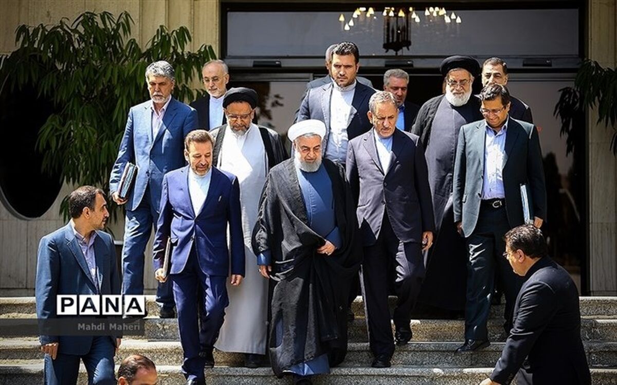 حیاط پاستور در یک نگاه؛ از تکذیب دخالت دولت در انتخابات هیات رئیسه مجلس تا رد مذاکره با آمریکا