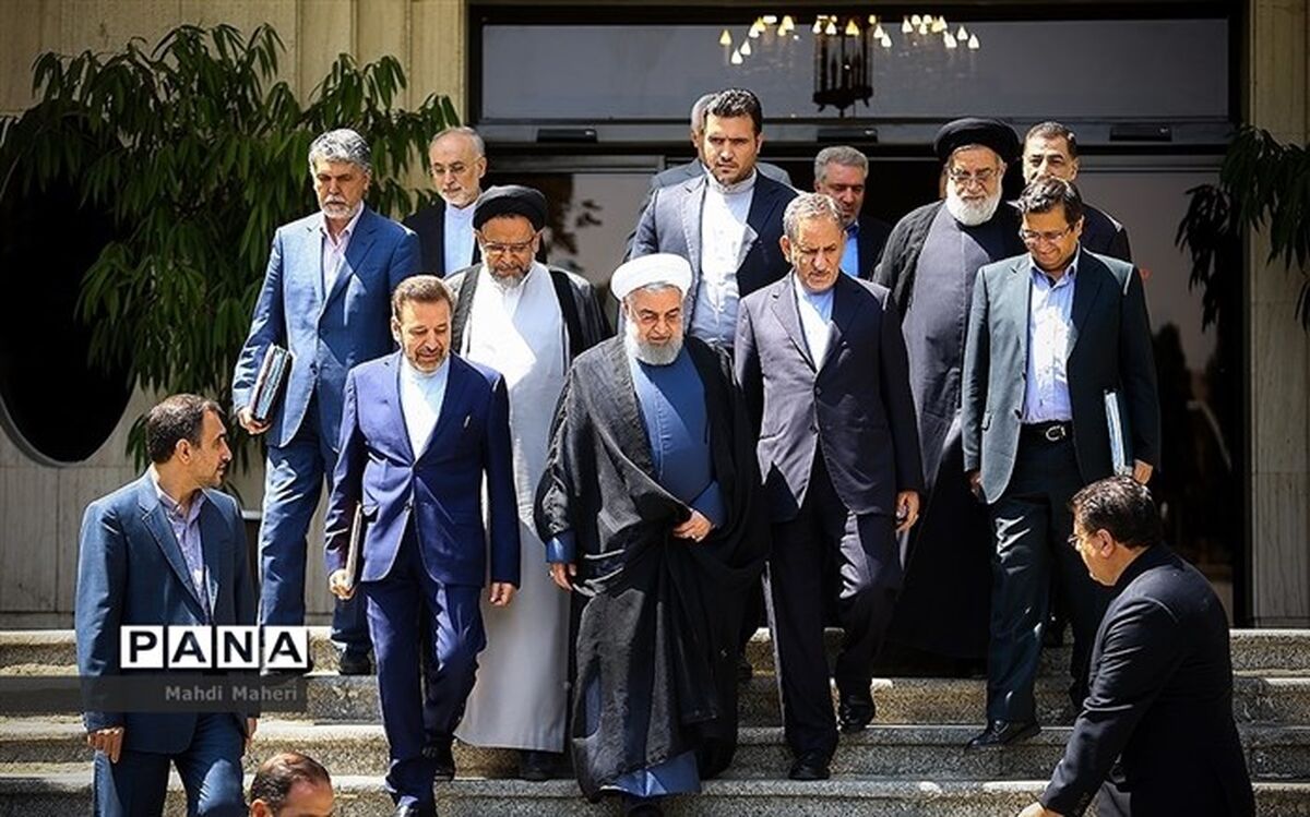 حیاط پاستور در یک نگاه؛ از تکذیب دخالت دولت در انتخابات هیات رئیسه مجلس تا رد مذاکره با آمریکا