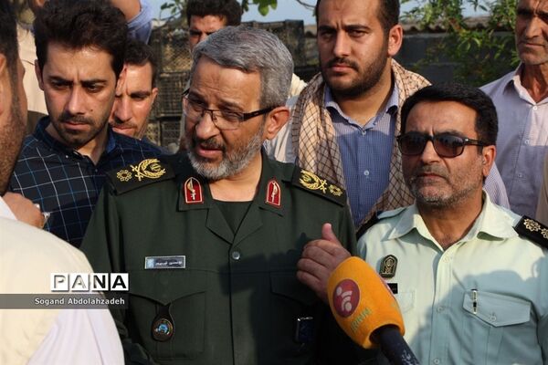 بازدید معاون وزیر کشور  و فرمانده سازمان بسیج مستضعفین کشور ازمناطق‌سیل‌زده سیمرغ