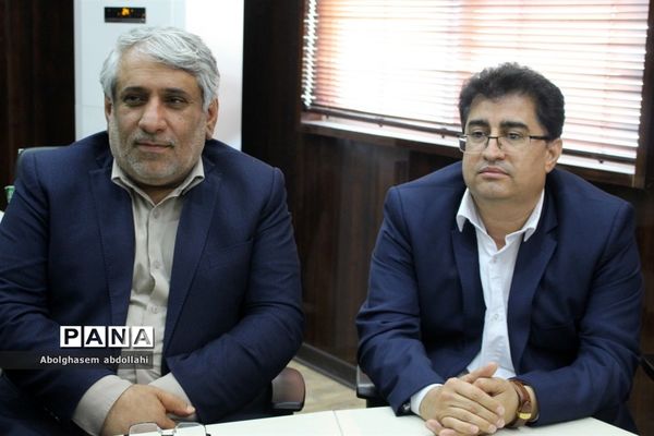 جلسه شورای معاونان اداره‌کل آموزش و پرورش استان بوشهر