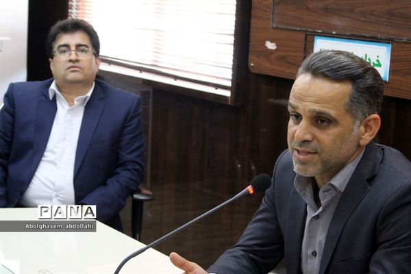 جلسه شورای معاونان اداره‌کل آموزش و پرورش استان بوشهر