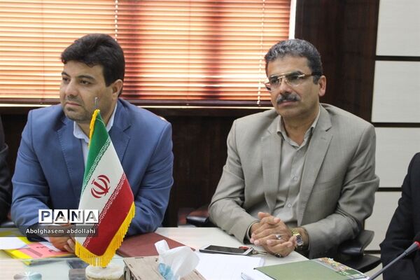 گردهمایی معاونان پرورشی و تربیت بدنی و روسای سازمان دانش‌آموزی استان بوشهر