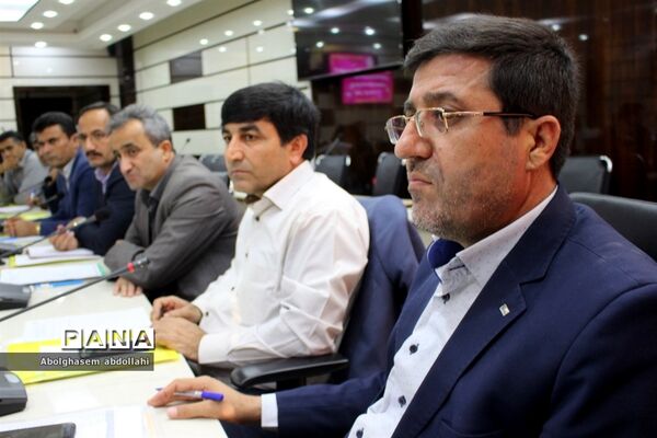 گردهمایی معاونان پرورشی و تربیت بدنی و روسای سازمان دانش‌آموزی استان بوشهر