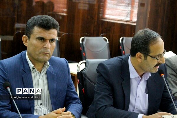 گردهمایی معاونان پرورشی و تربیت بدنی و روسای سازمان دانش‌آموزی استان بوشهر