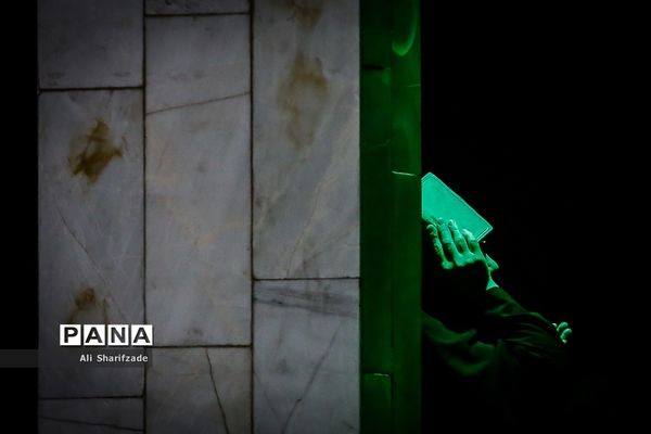 مراسم احیا شب نوزدهم ماه مبارک رمضان در مقبره الشهدای چیتگر