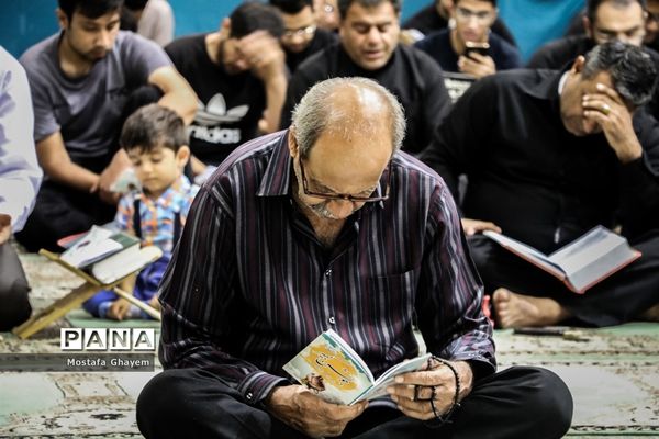 مراسم احیا شب نوزدهم ماه مبارک رمضان در مصلای آبادان