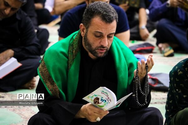 مراسم احیا شب نوزدهم ماه مبارک رمضان در مصلای آبادان