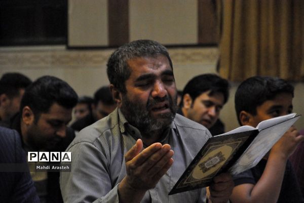 مراسم احیا شب نوزدهم ماه مبارک رمضان در مجتمع فرهنگی مذهبی ابن حسام