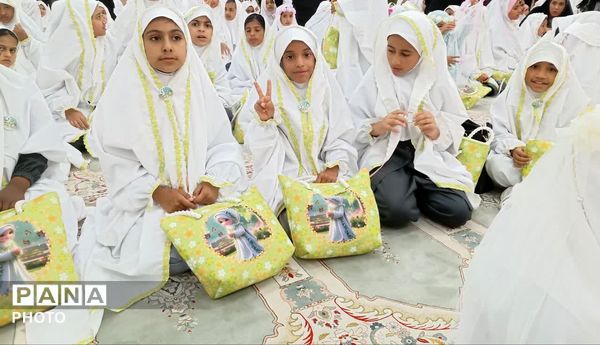 شکوه بندگی هزار روزه‌اولی در مصلی رودبار جنوب