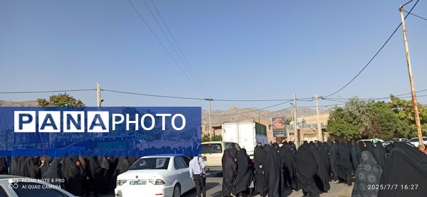 مراسم وداع و خاکسپاری پیکر پاسدار سرافراز اسلام در روستای همت آباد باخرز 