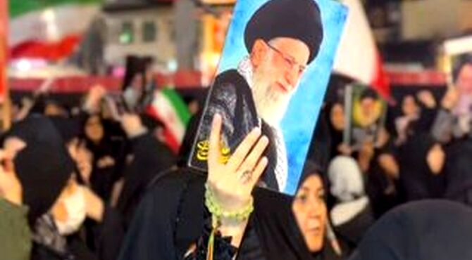 حماسه حضوری که با توسل به امام زمان (عج) نور گرفت