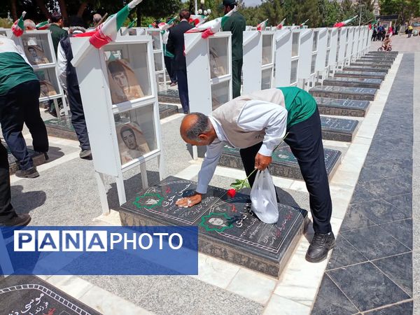 معلمانی که میهمان شهدا شدند