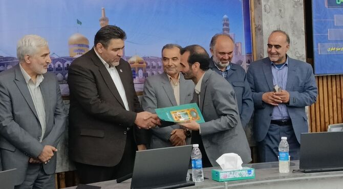 آیین تجلیل از معلمان برگزیده جشنواره الگوهای برتر استان خراسان رضوی