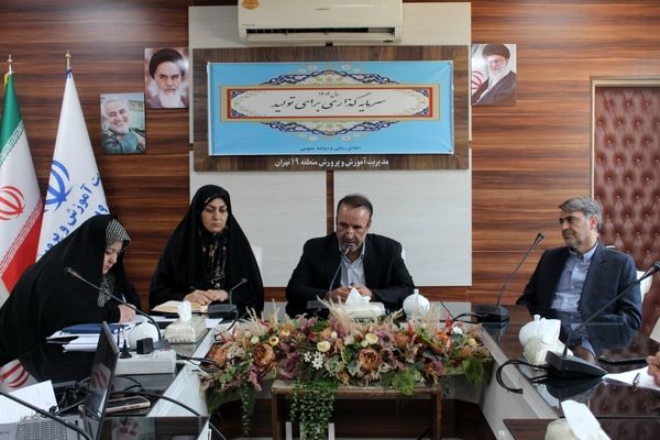 توانمندسازی مدیران مدارس کلید پیشرفت دانش آموزان 