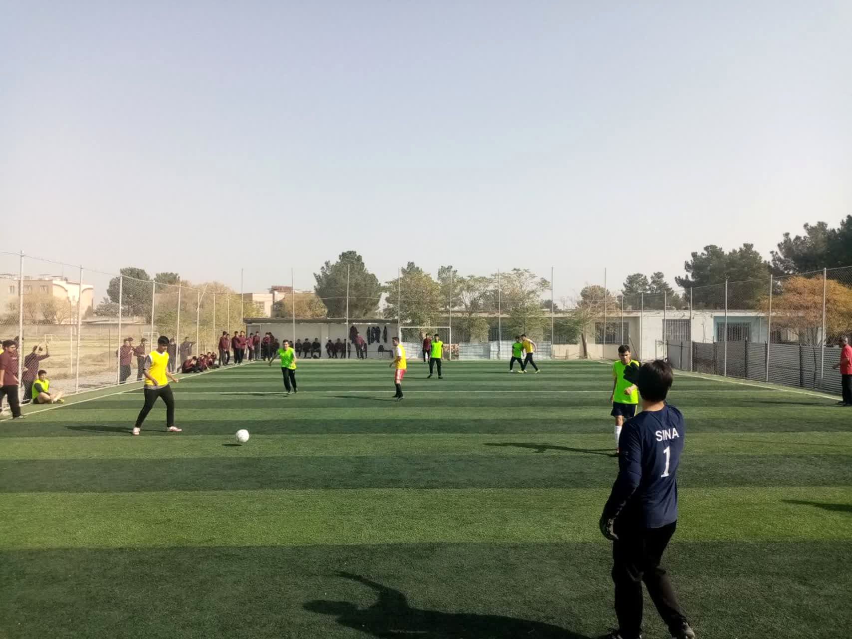 آغاز رقابت‌های ورزشی دبیرستان نمونه آیت‌الله خامنه‌ای 