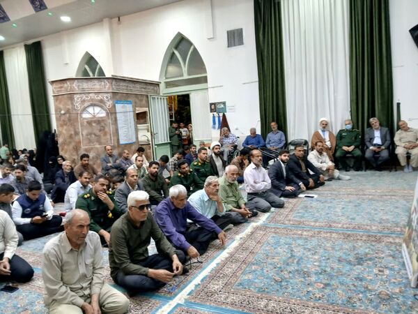 شب شعر و روایت‌گری محفل ادبی خارزنج در خلیل‌آباد