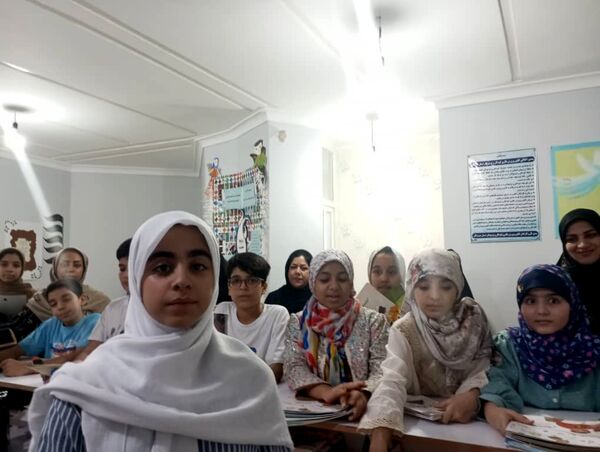 برگزاری اردوی تابستانه خانواده در کتابخانه مرکز جاسک