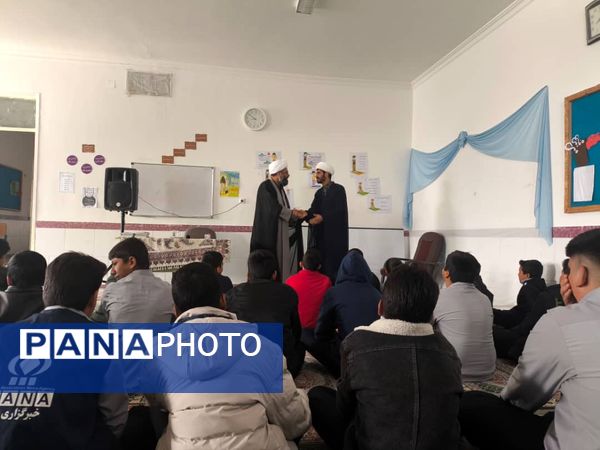 گرامیداشت ایام فاطمیه در دبیرستان خاتم الانبیا خاتم