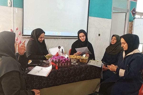 نظارت بر کیفیت آموزش منجر به افزایش خلاقیت و عمق یادگیری دانش‌آموزان می‌شود