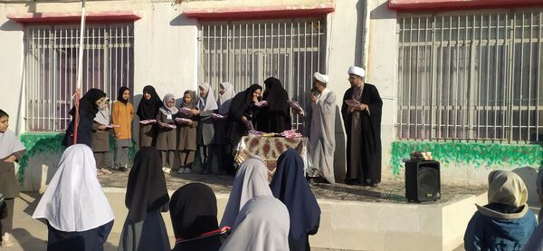 تقدیر از دانش آموزان حافظ قرآن دبستان شهید نجفی فدافن