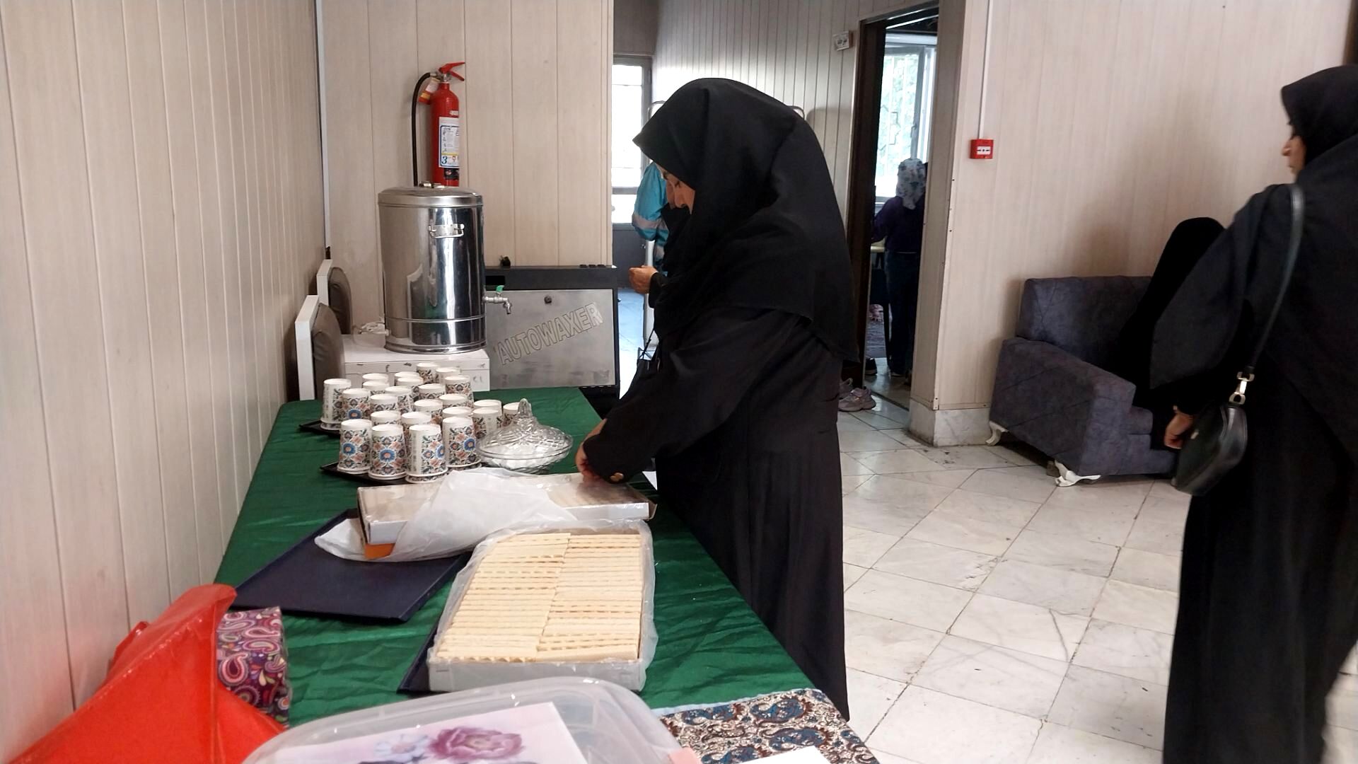 جلسه اولیا مربیان دبیرستان سرافرازان 