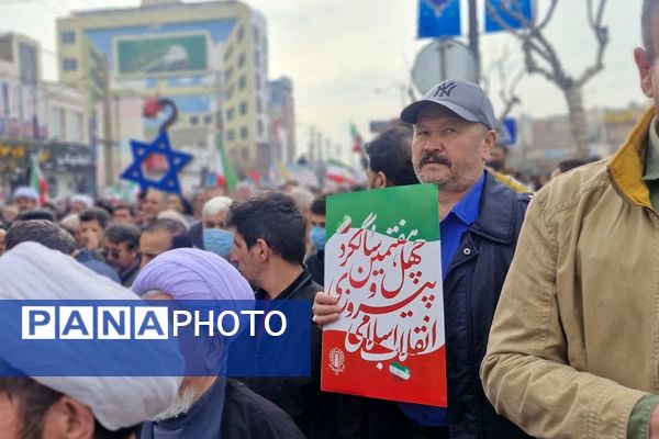 ۲۲ بهمن، میعادگاه حضور آگاهانه مردم قرچک در صحنه