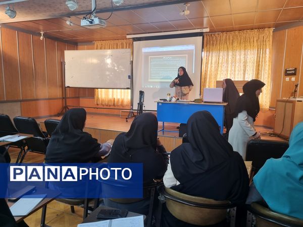 کارگاه دانش افزایی سرگروههای اجتماعات