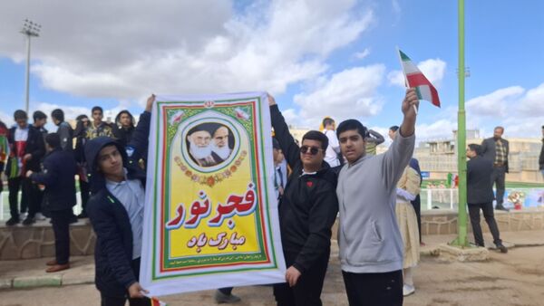 بهره‌برداری از بزرگترین چمن مصنوعی دانش‌آموزی در کهگیلویه و بویراحمد