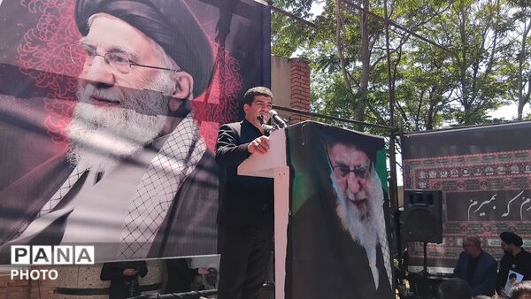 ویژه‌برنامه همگام با تشییع کنندگان آقای شهید ایران در اهر