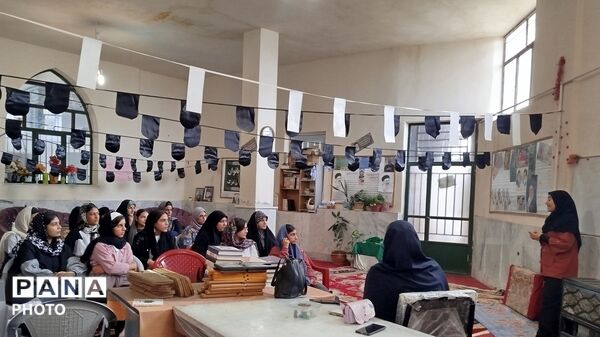  برگزاری کلاس فن بیان با مشارکت دانش‌آموزان دزک 