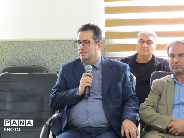 دیدار فعالین امورتربیتی با نماینده ولی فقیه در بجنورد