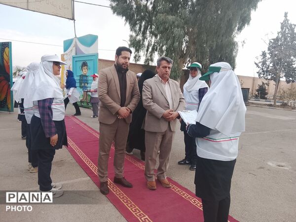 پویش سلامت دهان و دندان در مدرسه شهید هداوند میرزایی