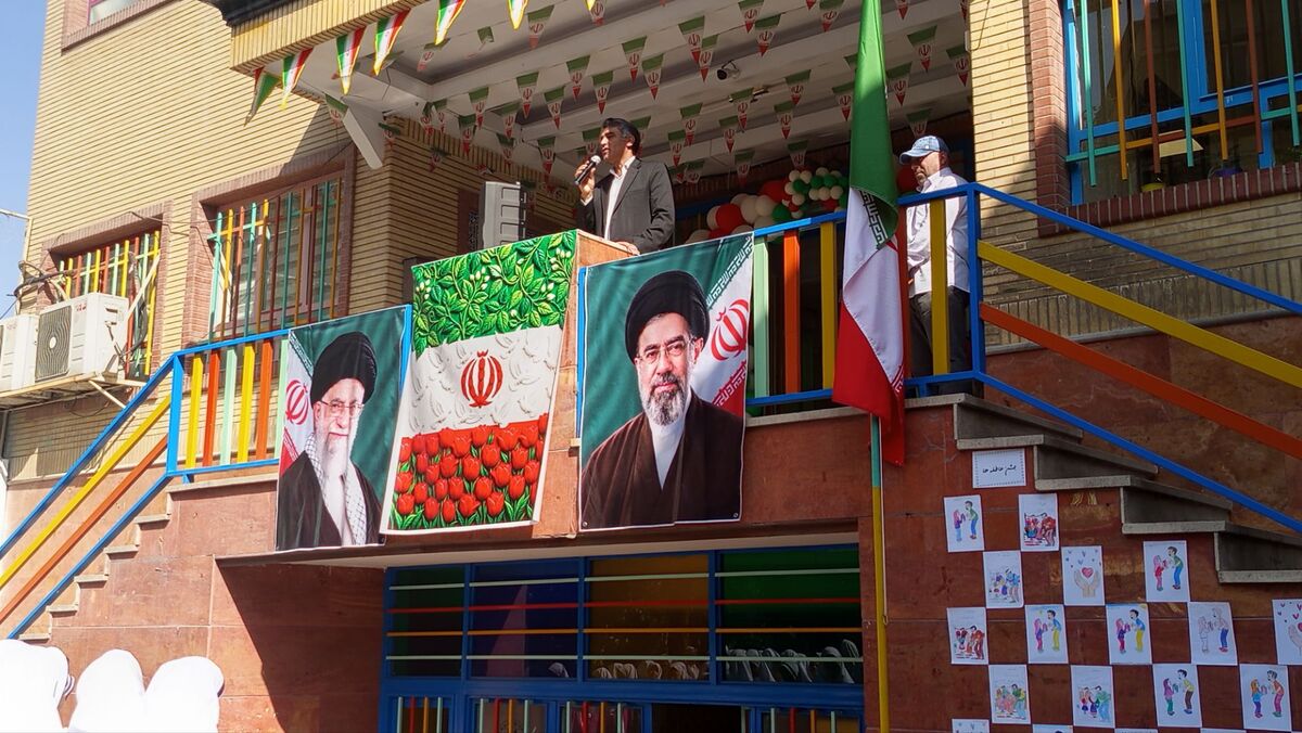 مدرسه ندای اسلام  یک روز نه؛ یک دنیا هنر