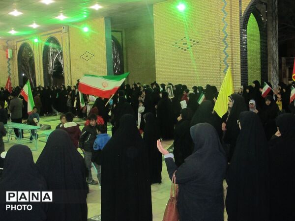 نماز پر فضیلت استغاثه امام زمان (عج) در شهر کیان 